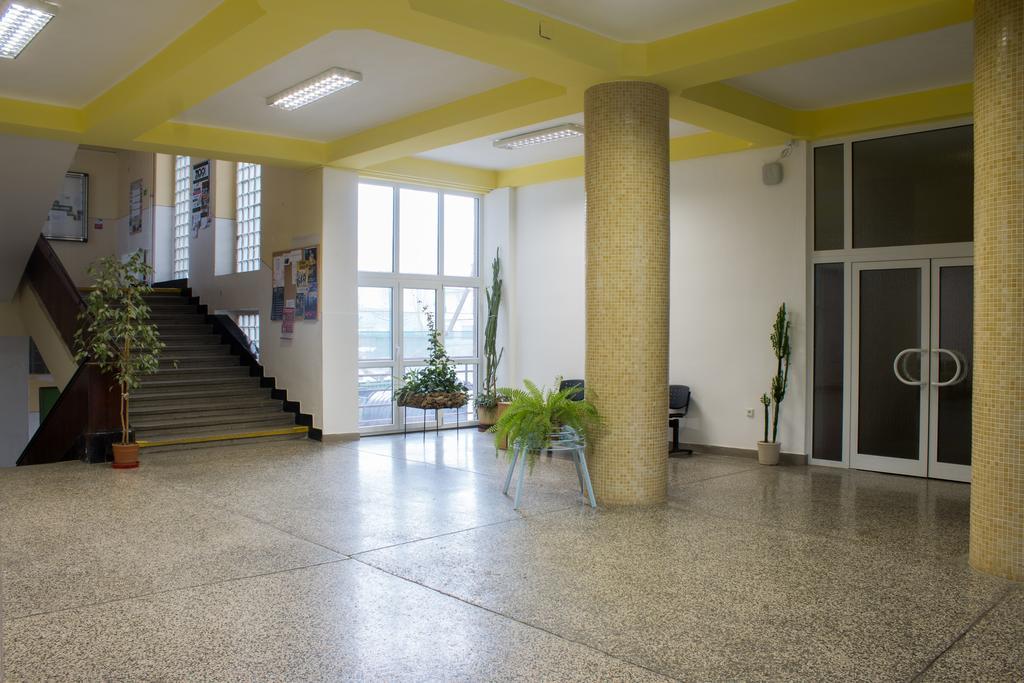 Sd Urbankova 2 Hostel Kosice Ngoại thất bức ảnh